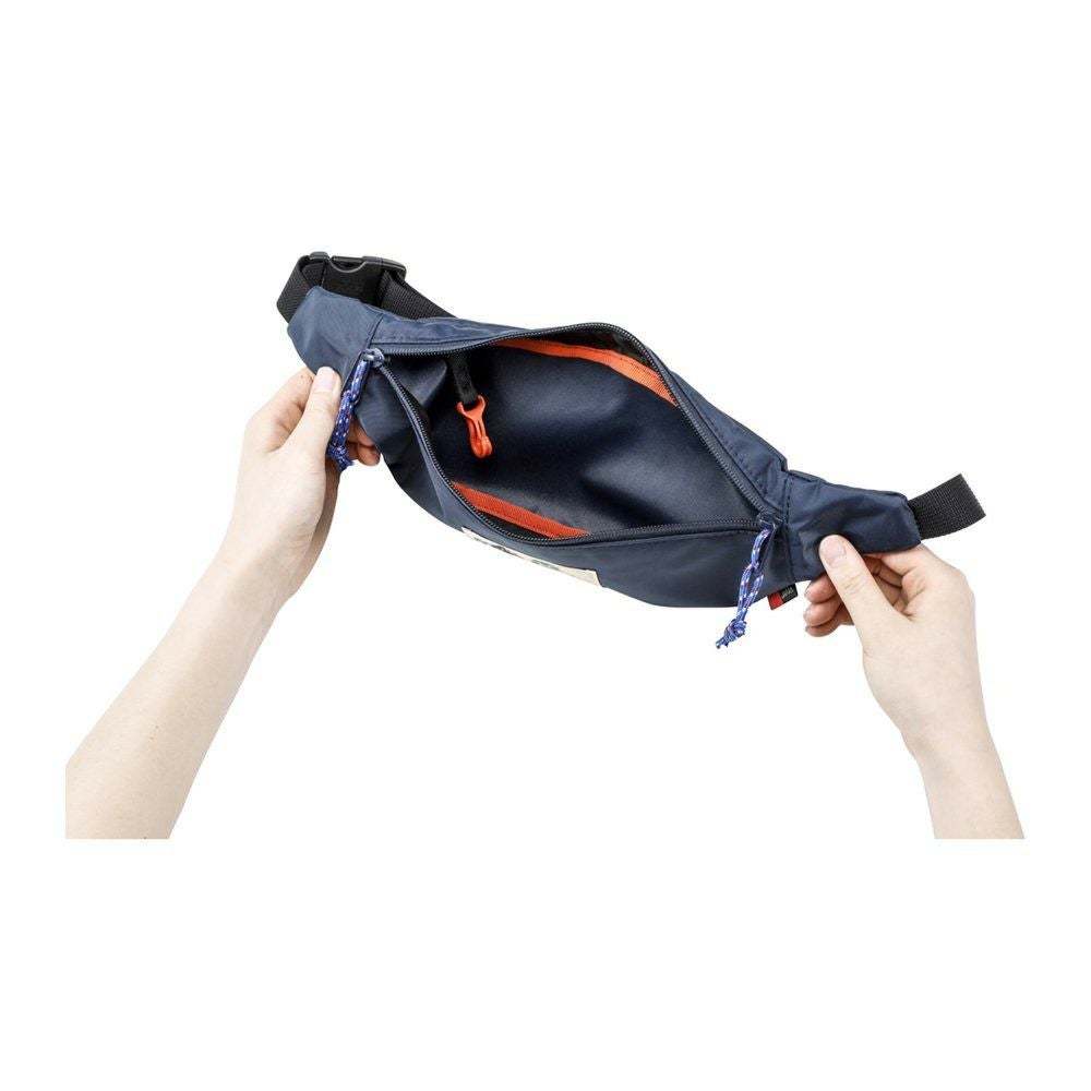 WALK ABOUT WOODS Flat Body Bag | 豊岡鞄公式オンラインストア